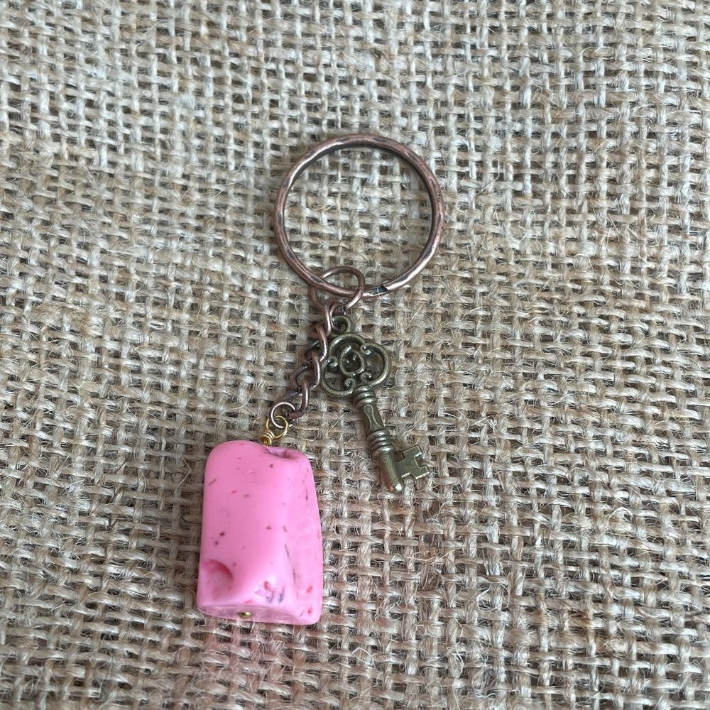 Pink Howlite Key Charm Keyring Keychain NWOT